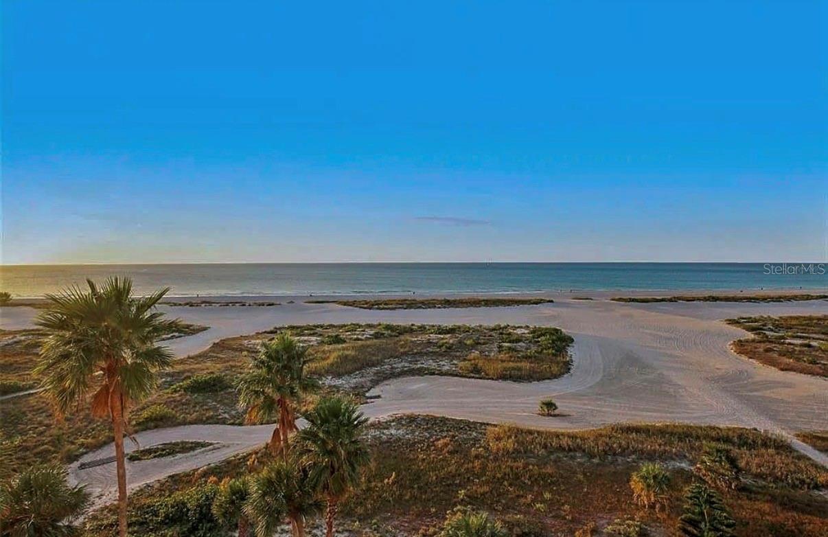 1270 GULF BLVD #701, CLEARWATER BEACH, FL, 33767
