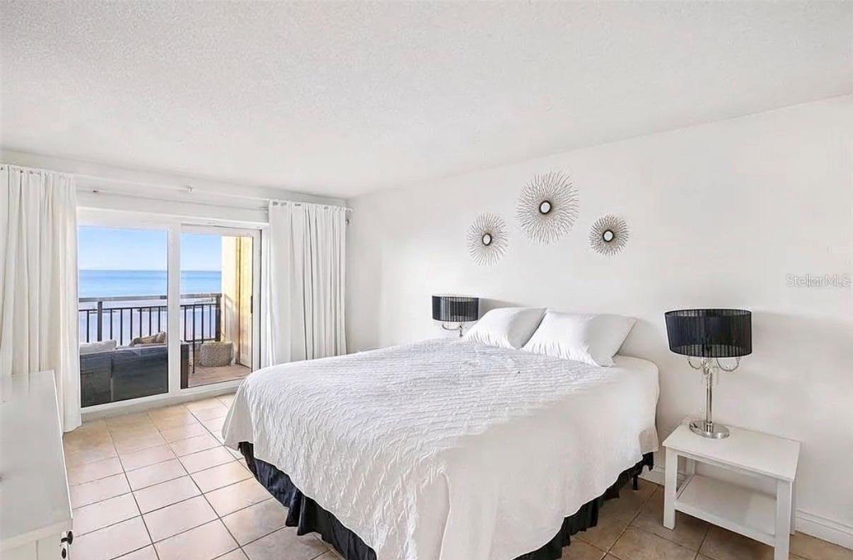 1270 GULF BLVD #701, CLEARWATER BEACH, FL, 33767