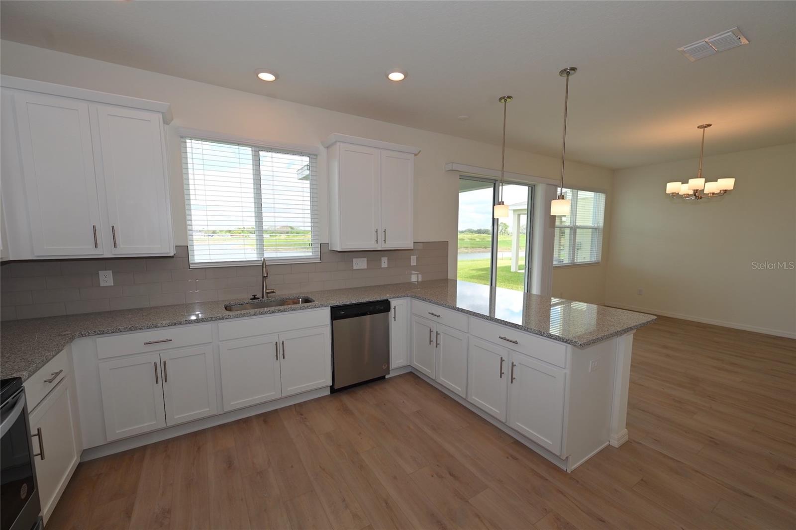 9533 SANDY BLUFFS CIR, PARRISH, FL, 34219