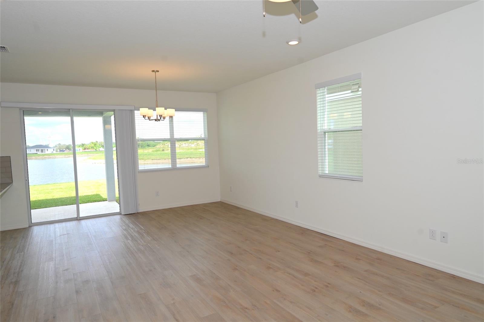 9533 SANDY BLUFFS CIR, PARRISH, FL, 34219