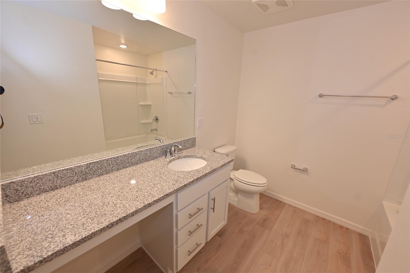 9533 SANDY BLUFFS CIR, PARRISH, FL, 34219