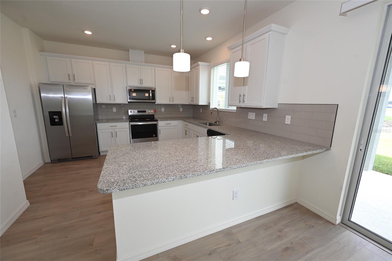 9533 SANDY BLUFFS CIR, PARRISH, FL, 34219