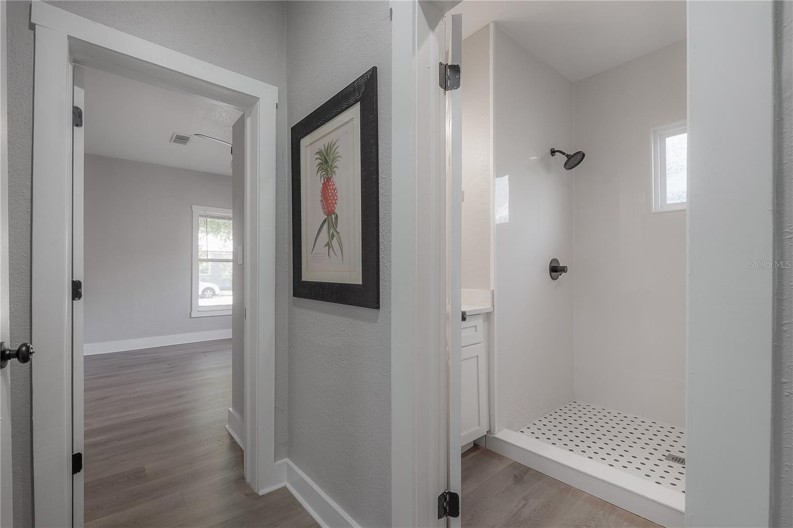 203 W 26TH AVE, TAMPA, FL, 33603