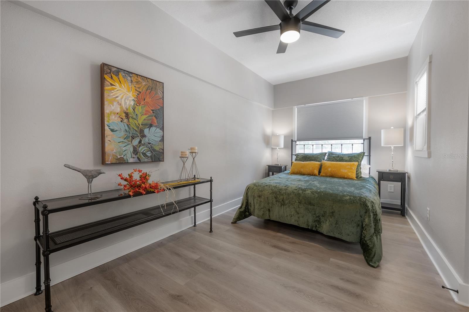 203 W 26TH AVE, TAMPA, FL, 33603