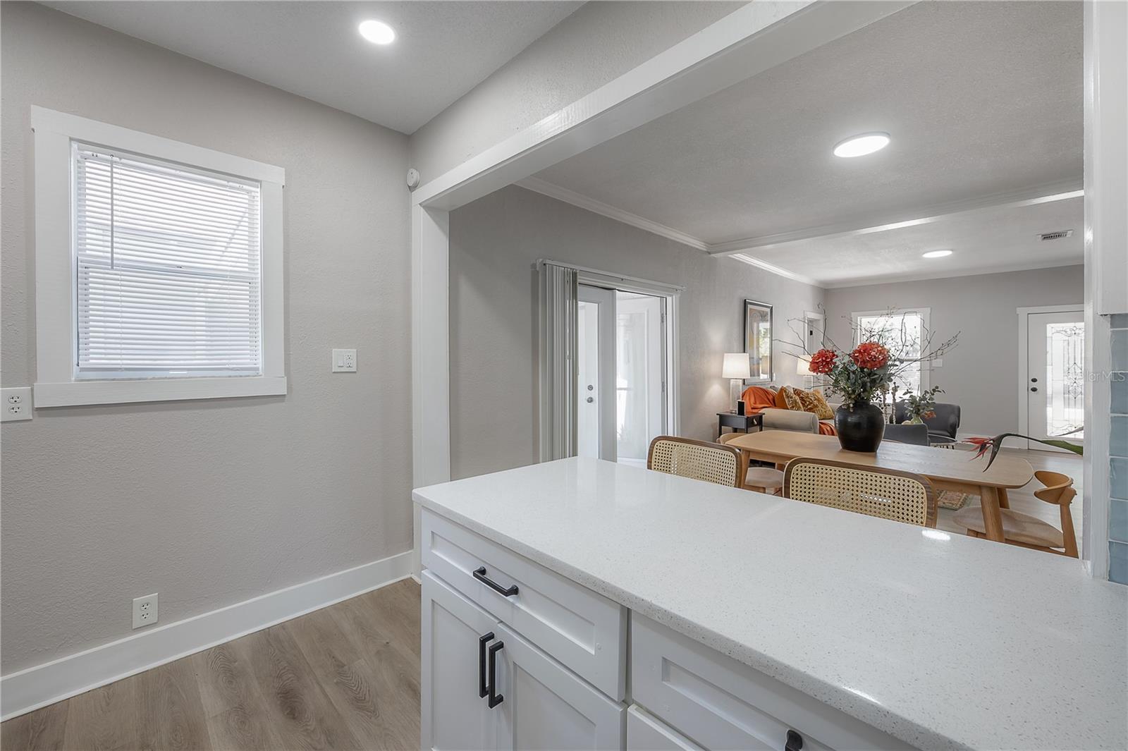 203 W 26TH AVE, TAMPA, FL, 33603