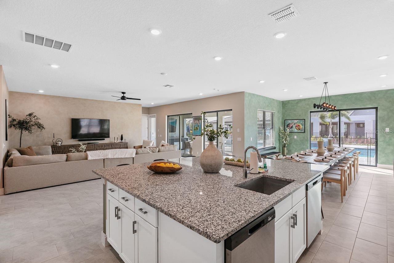 1008 COYOTE CREEK WAY, REUNION, FL, 34747