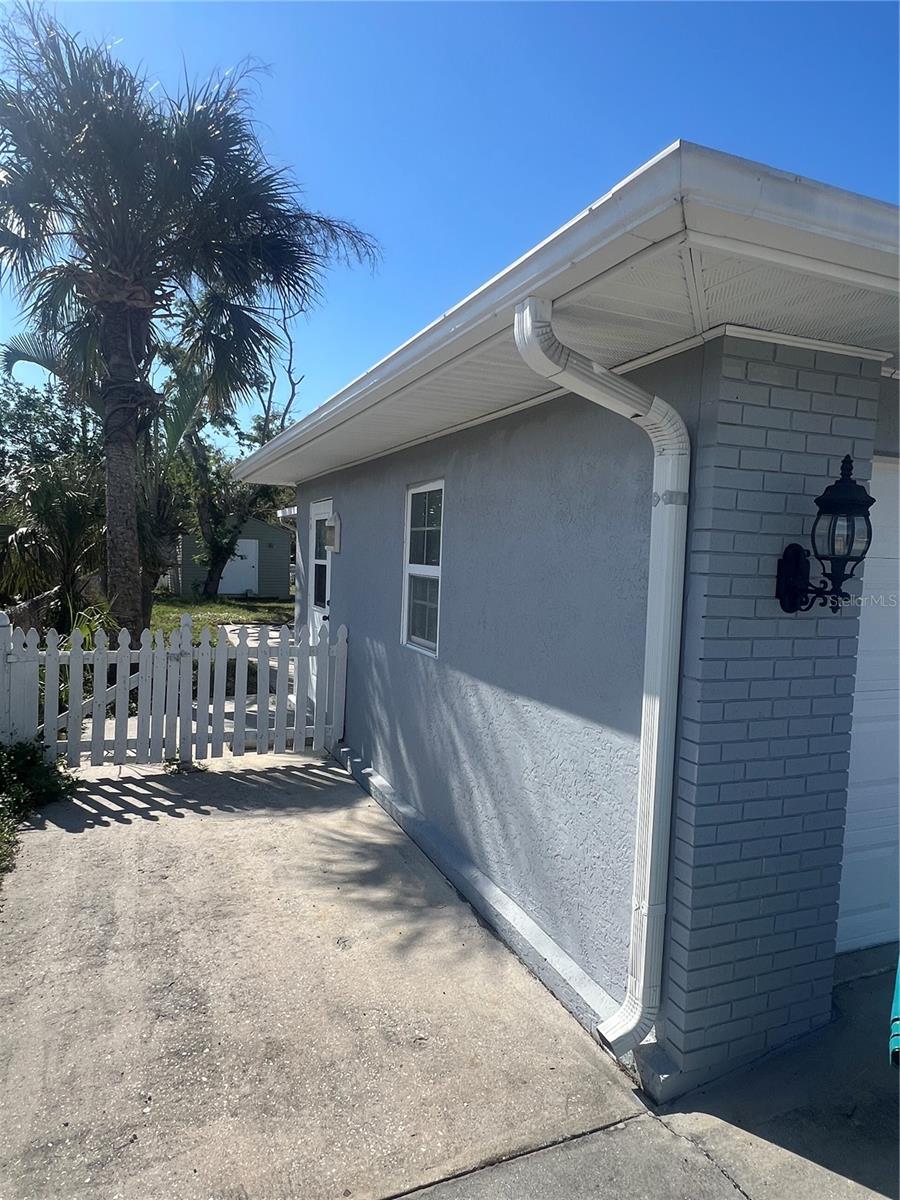 22065 MALONE AVE, PORT CHARLOTTE, FL, 33952