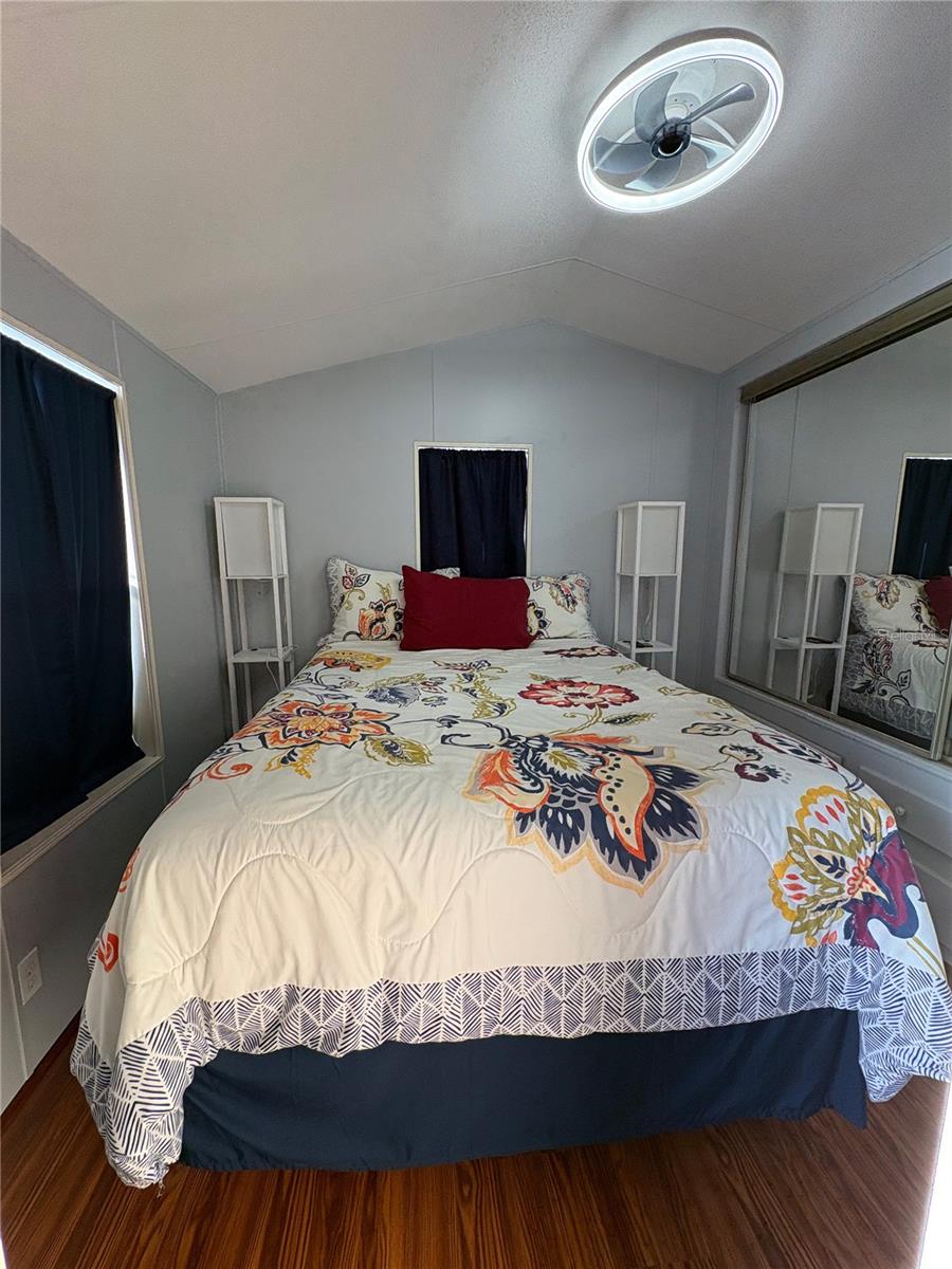 21027 LAZY DAYS CIR, LUTZ, FL, 33558