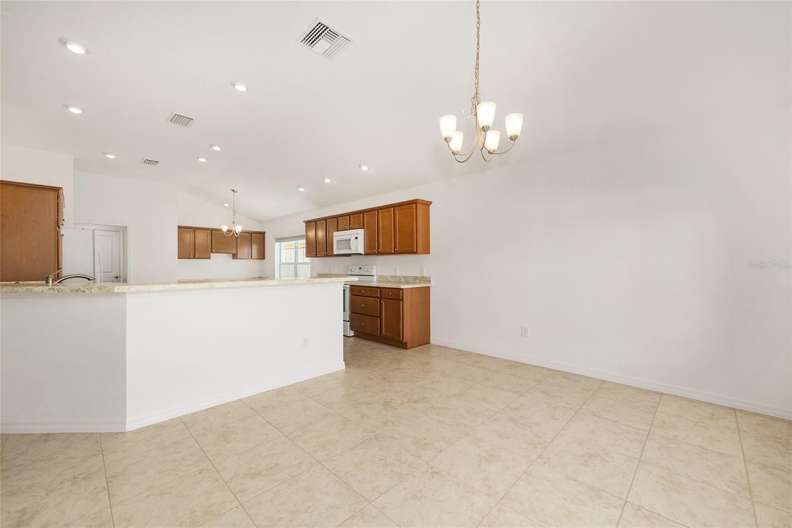 1953 YEARLING WAY, THE VILLAGES, FL, 32163