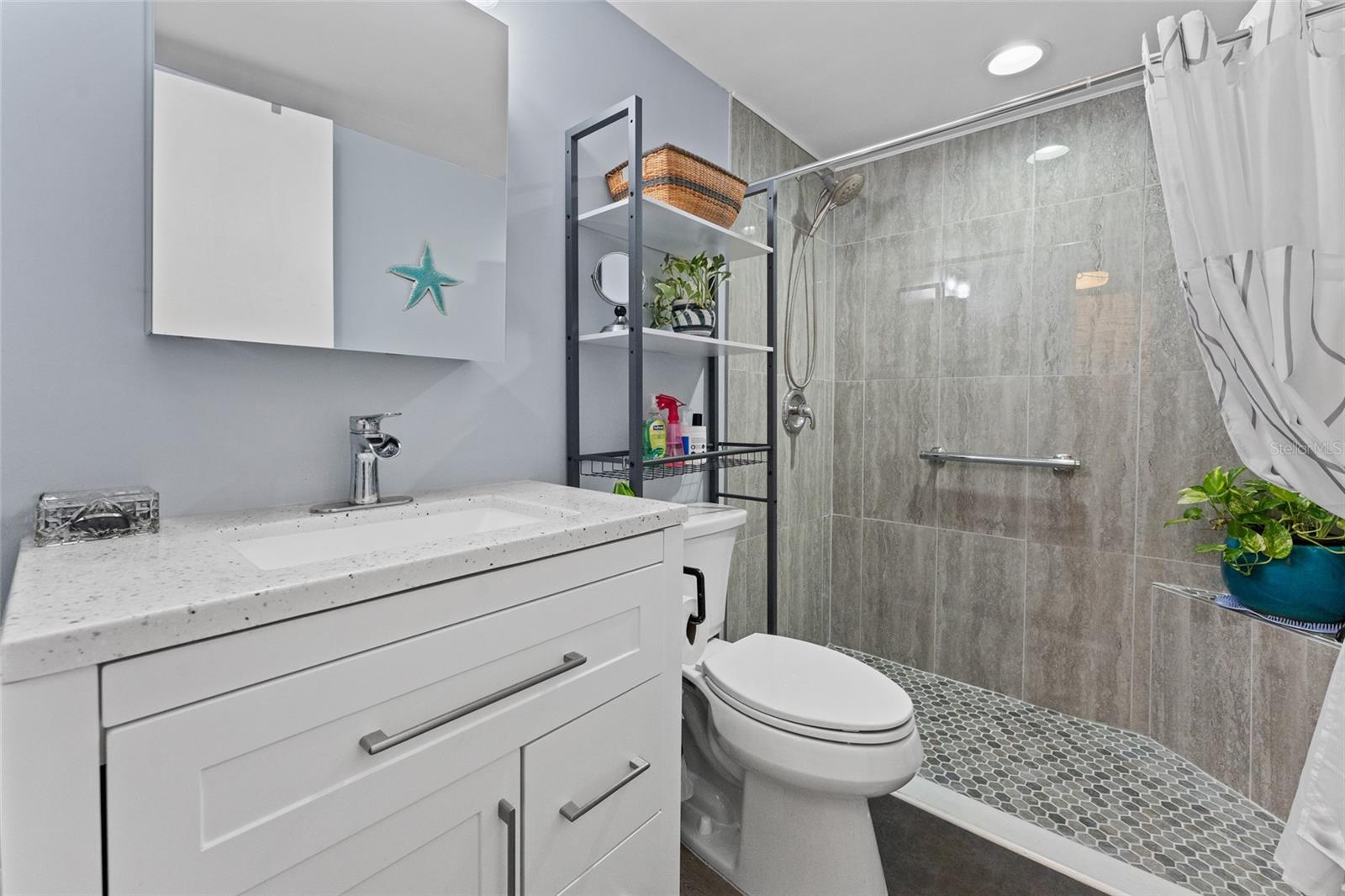 2647 CEDAR VIEW CT, CLEARWATER, FL, 33761