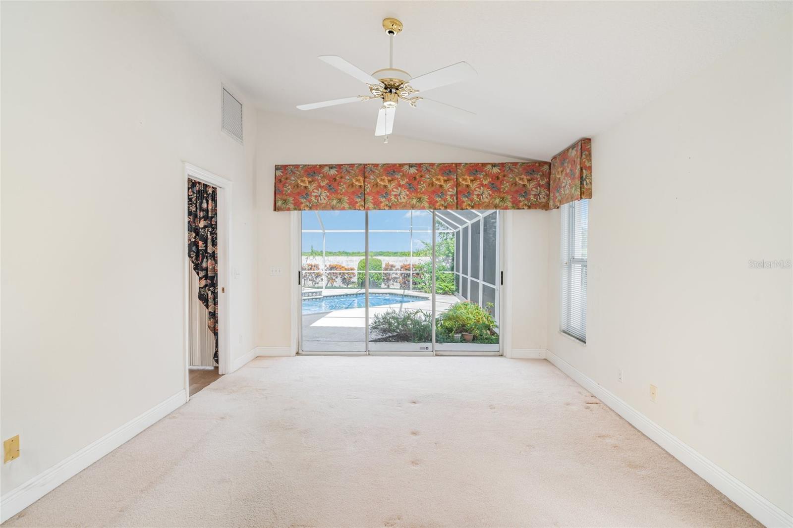 4817 61ST AVENUE DR W, BRADENTON, FL, 34210