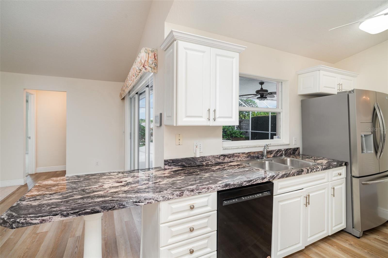 4817 61ST AVENUE DR W, BRADENTON, FL, 34210