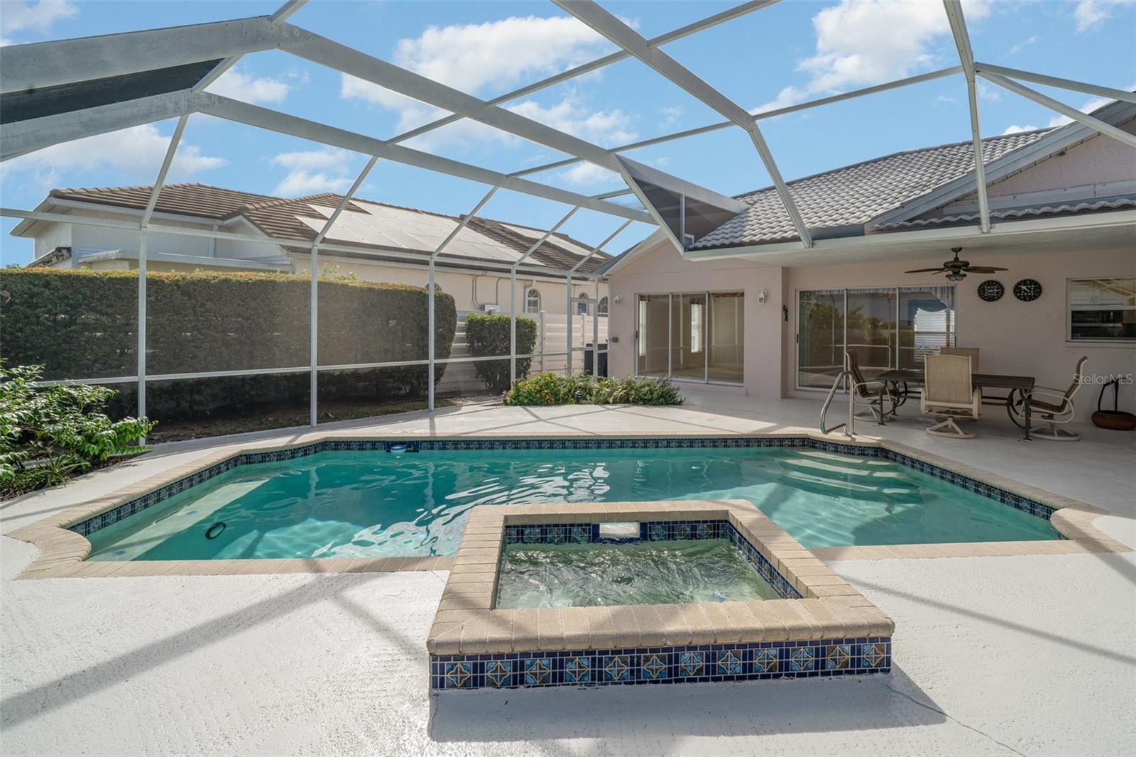 4817 61ST AVENUE DR W, BRADENTON, FL, 34210
