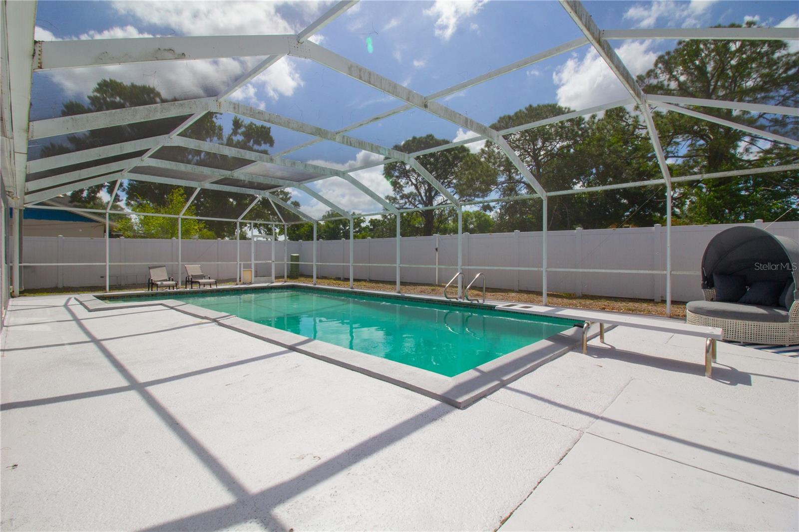 7018 OAKVIEW CIR, TAMPA, FL, 33634
