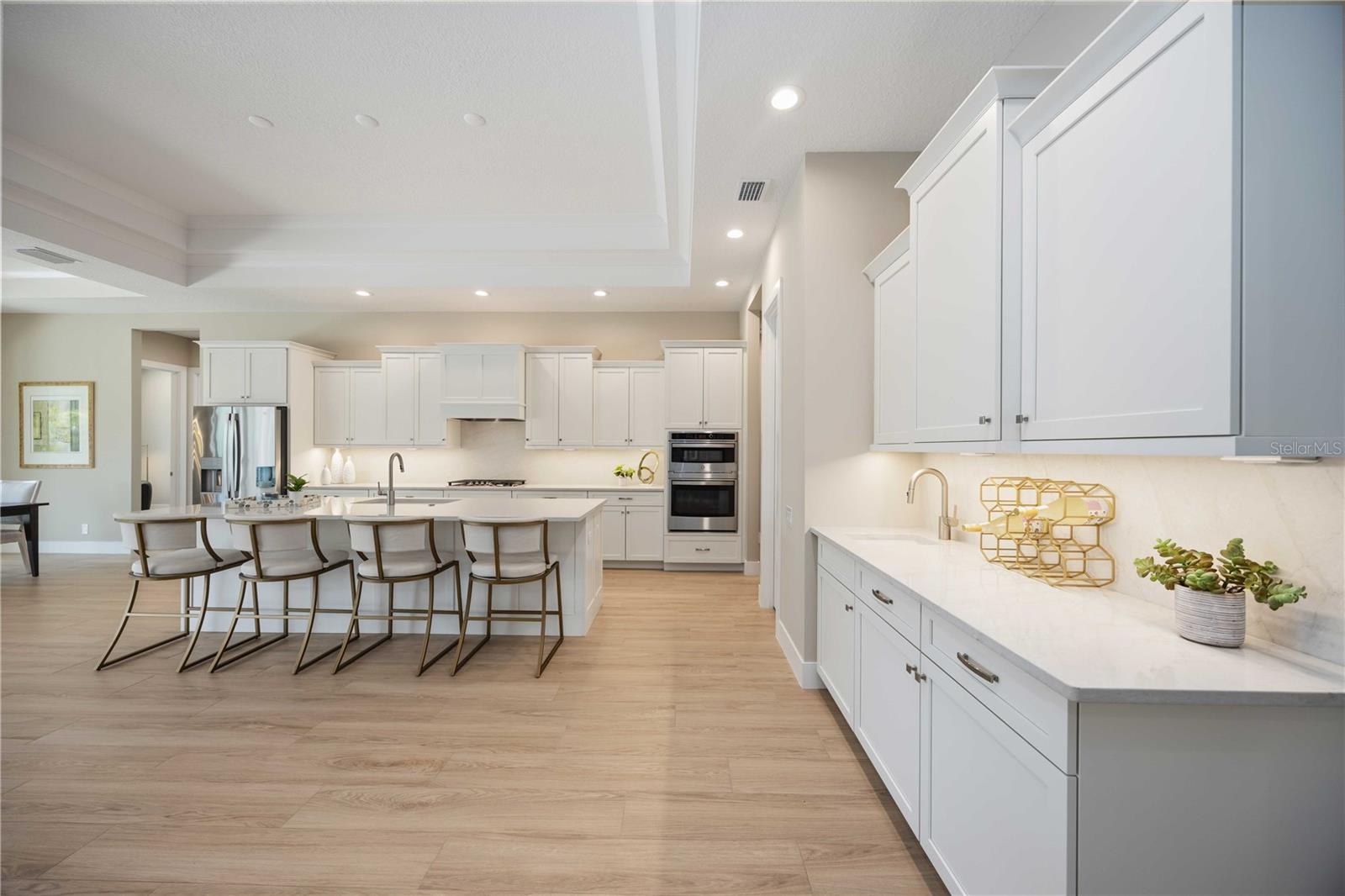 18185 HOME RUN DR, VENICE, FL, 34293