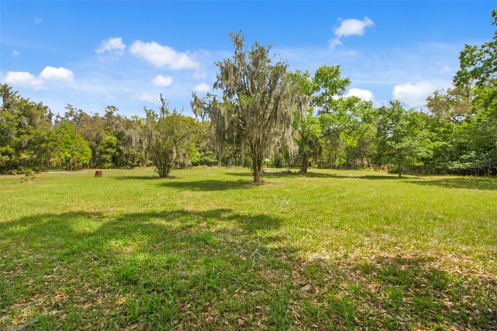 2205 & 2211 LAKE PICKETT RD, ORLANDO, FL, 32826