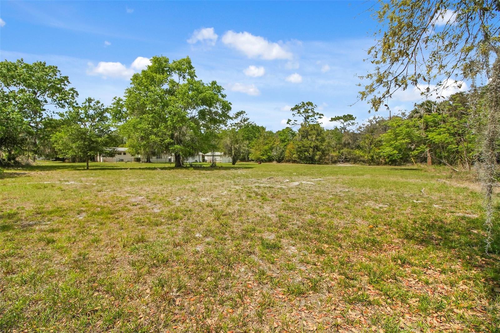2205 & 2211 LAKE PICKETT RD, ORLANDO, FL, 32826