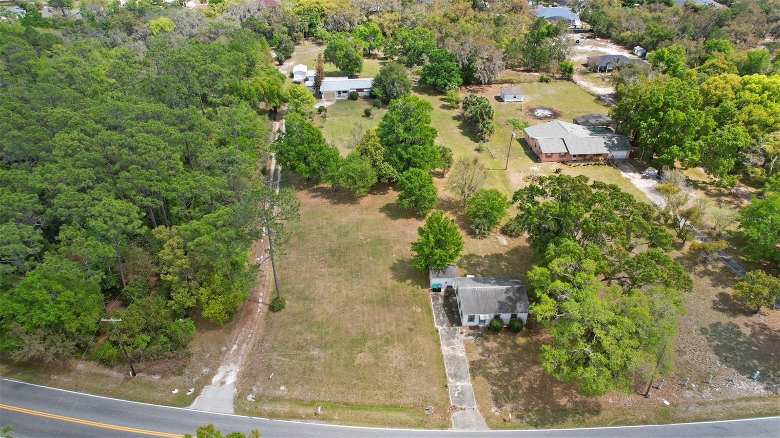 2205 & 2211 LAKE PICKETT RD, ORLANDO, FL, 32826