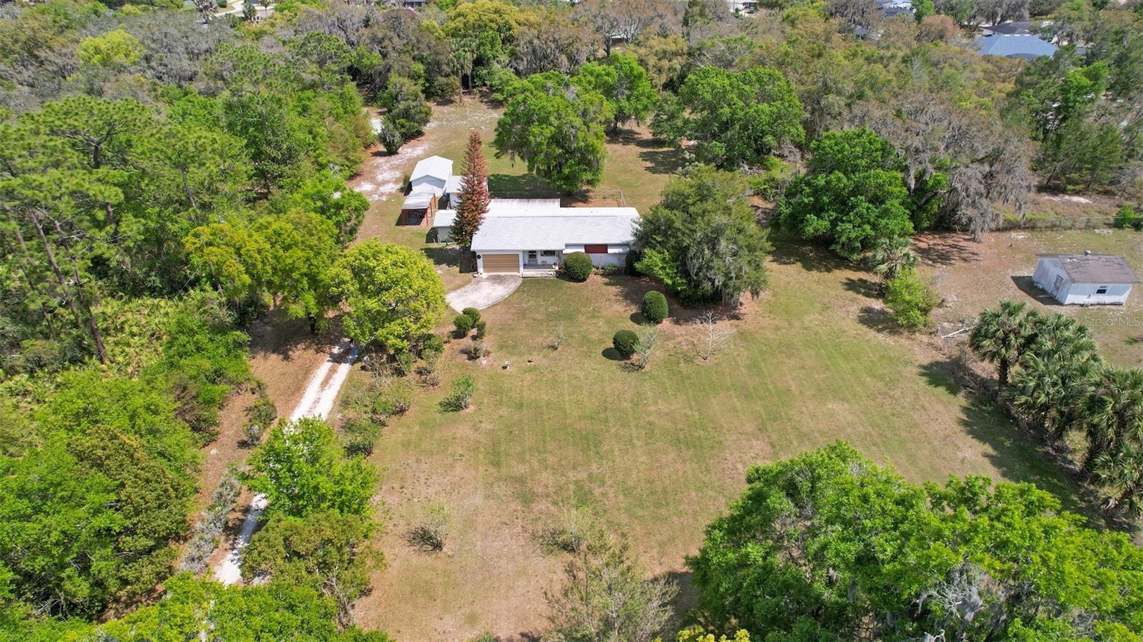 2205 & 2211 LAKE PICKETT RD, ORLANDO, FL, 32826