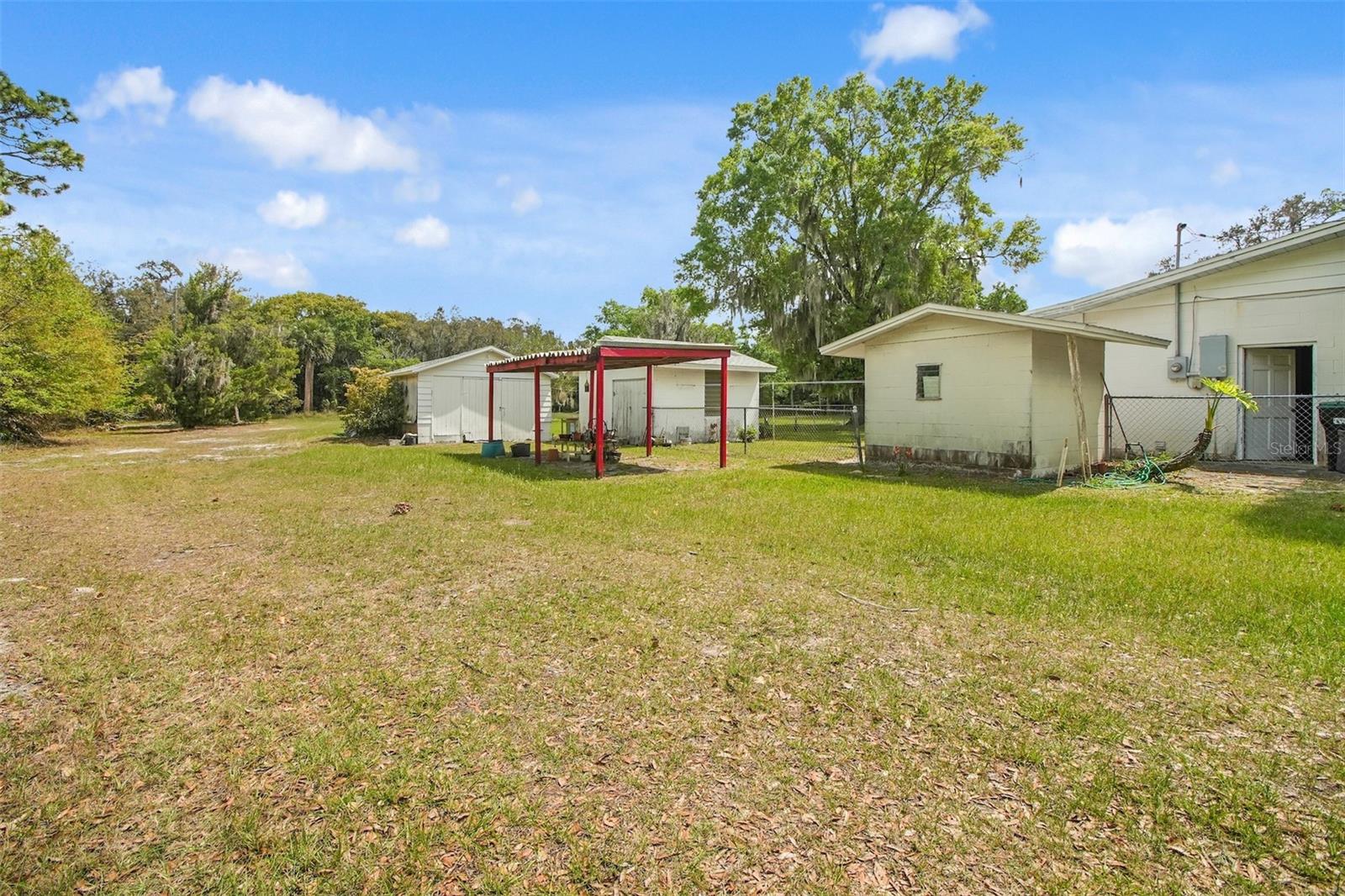 2205 & 2211 LAKE PICKETT RD, ORLANDO, FL, 32826