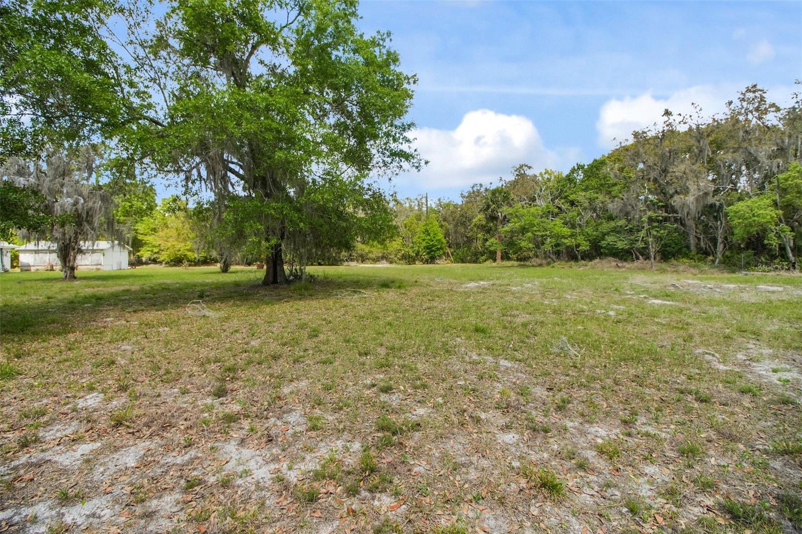 2205 & 2211 LAKE PICKETT RD, ORLANDO, FL, 32826