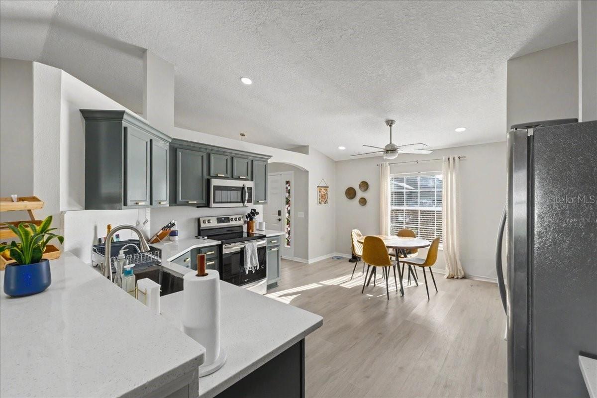 342 MARINERS GATE DR, EDGEWATER, FL, 32141