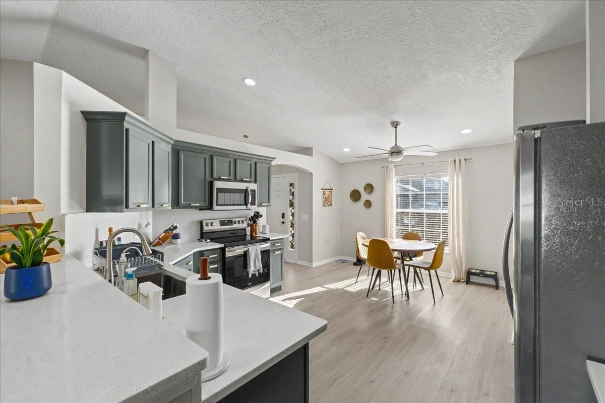 342 MARINERS GATE DR, EDGEWATER, FL, 32141