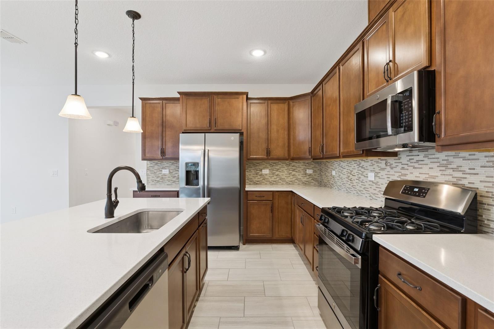 5064 MEADOW SONG DR, LEESBURG, FL, 34748