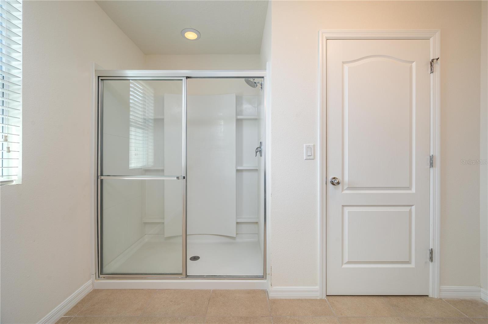 6121 FOREST RIDGE WAY, WINTER HAVEN, FL, 33881