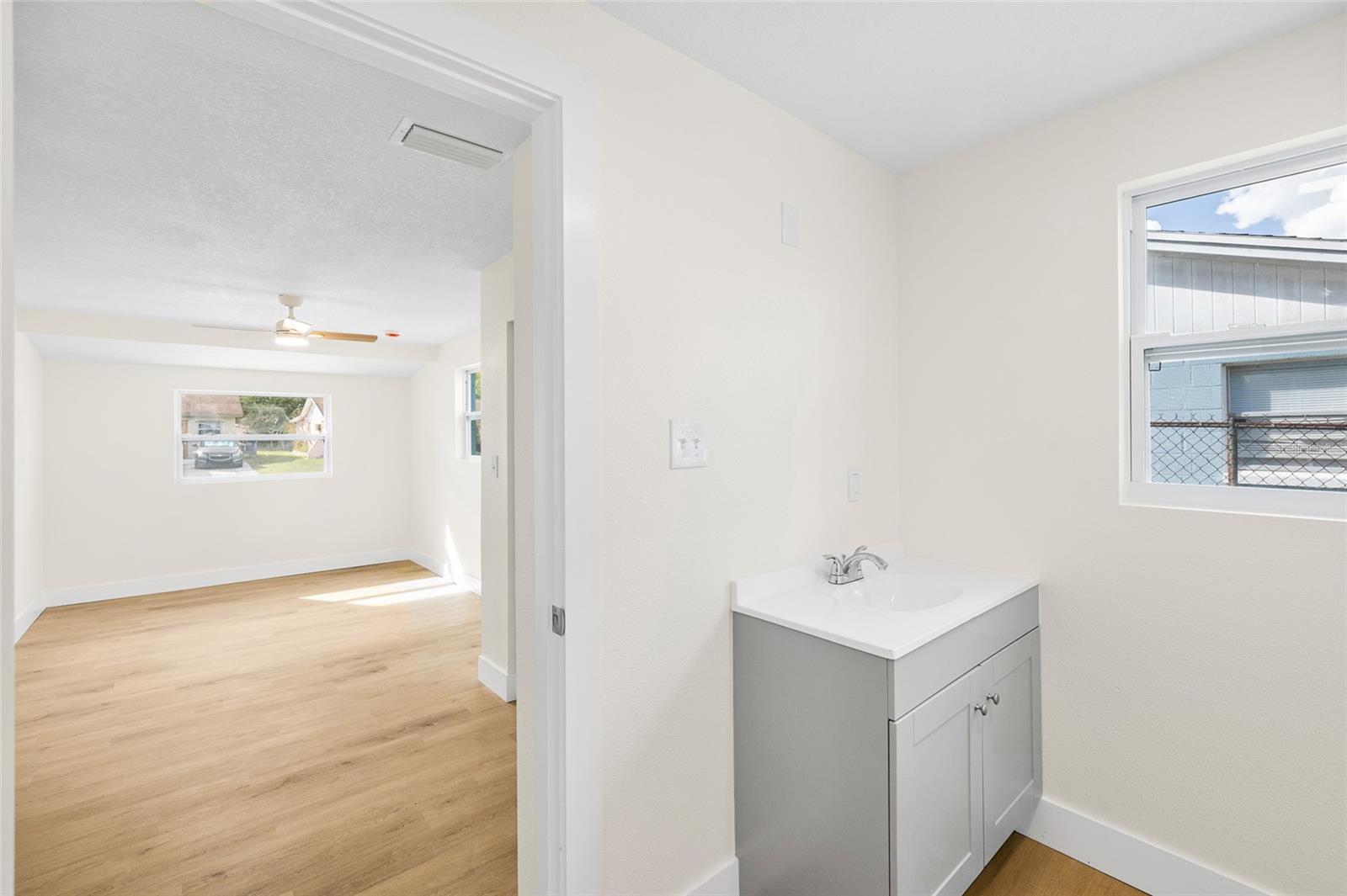 4403 N 48TH ST, TAMPA, FL, 33610
