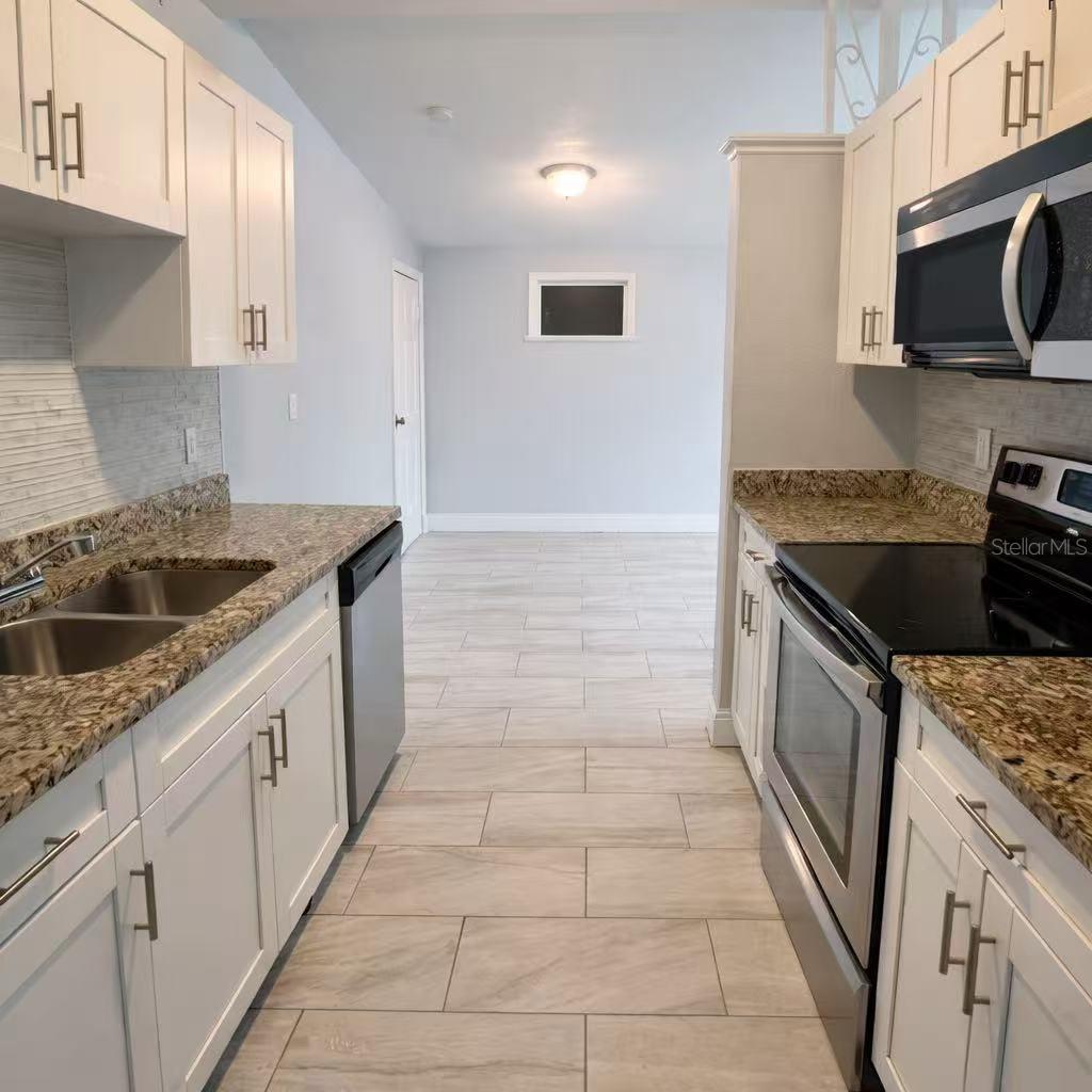 8714 N LINDA, TAMPA, FL, 33604