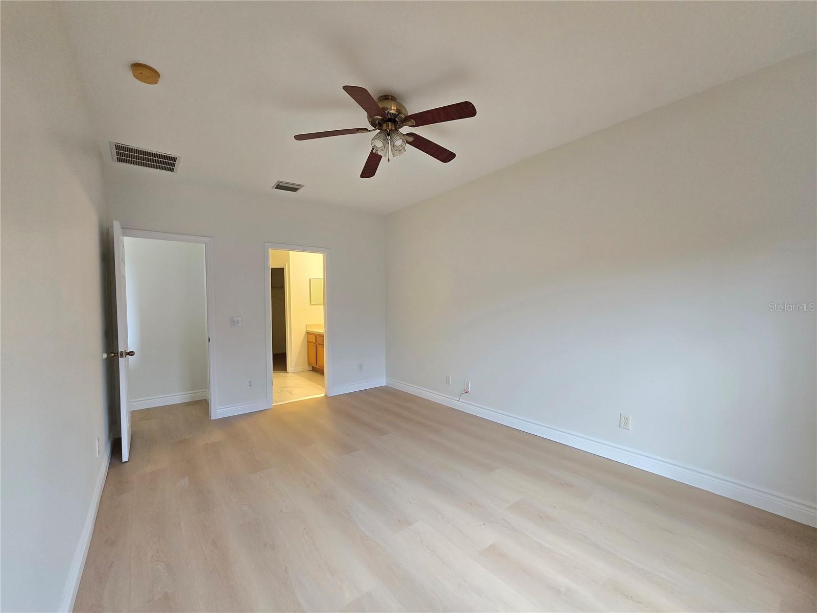 30202 GOODWICK WAY, WESLEY CHAPEL, FL, 33543
