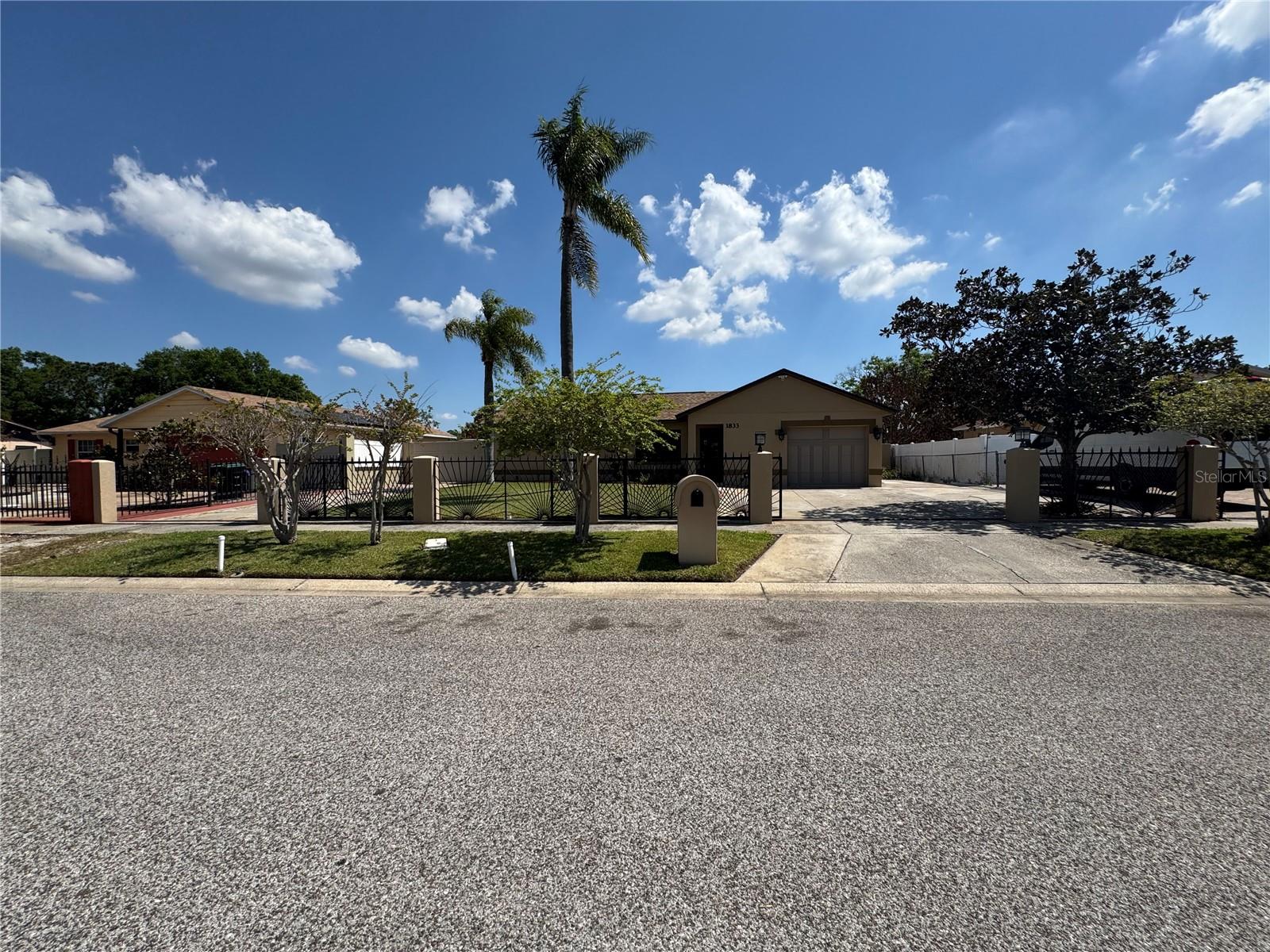 1833 MATTERHORN DR, ORLANDO, FL, 32818