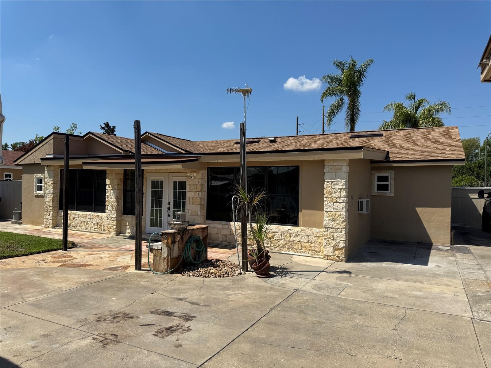 1833 MATTERHORN DR, ORLANDO, FL, 32818