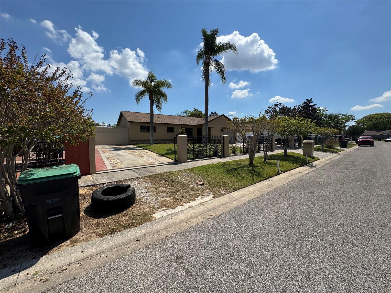 1833 MATTERHORN DR, ORLANDO, FL, 32818
