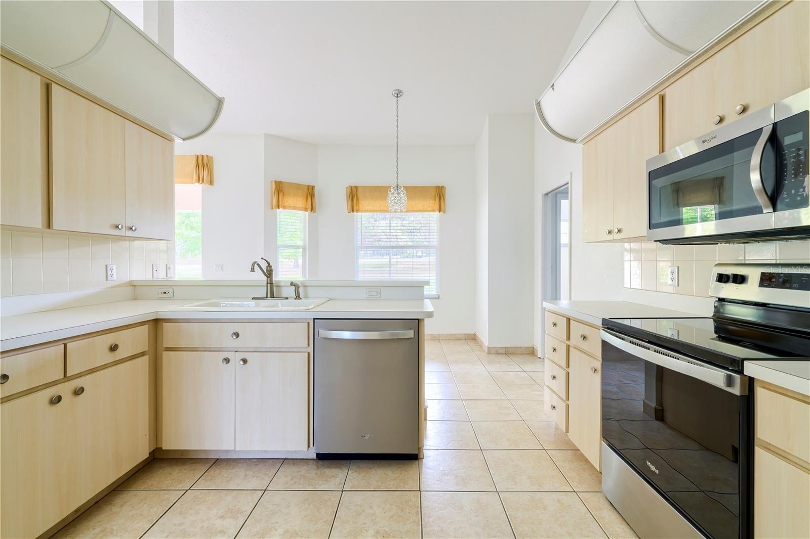 5 STRAWOOD PT, HOMOSASSA, FL, 34446
