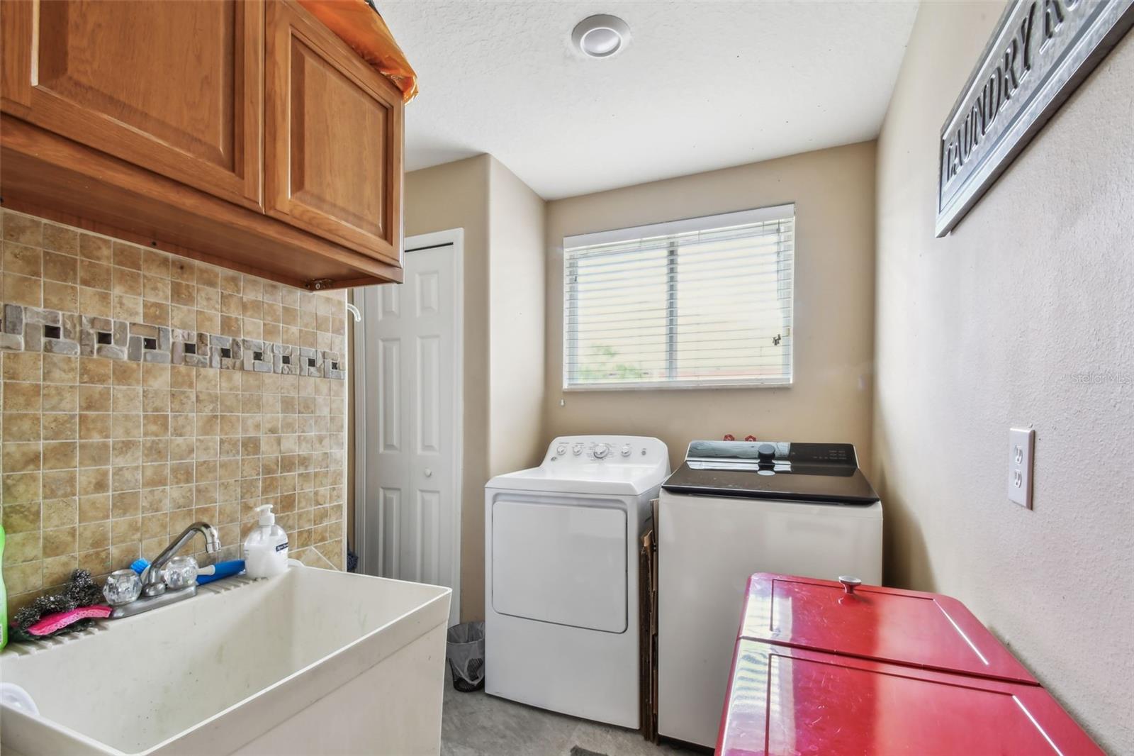 12915 CARLINGTON LN, RIVERVIEW, FL, 33579