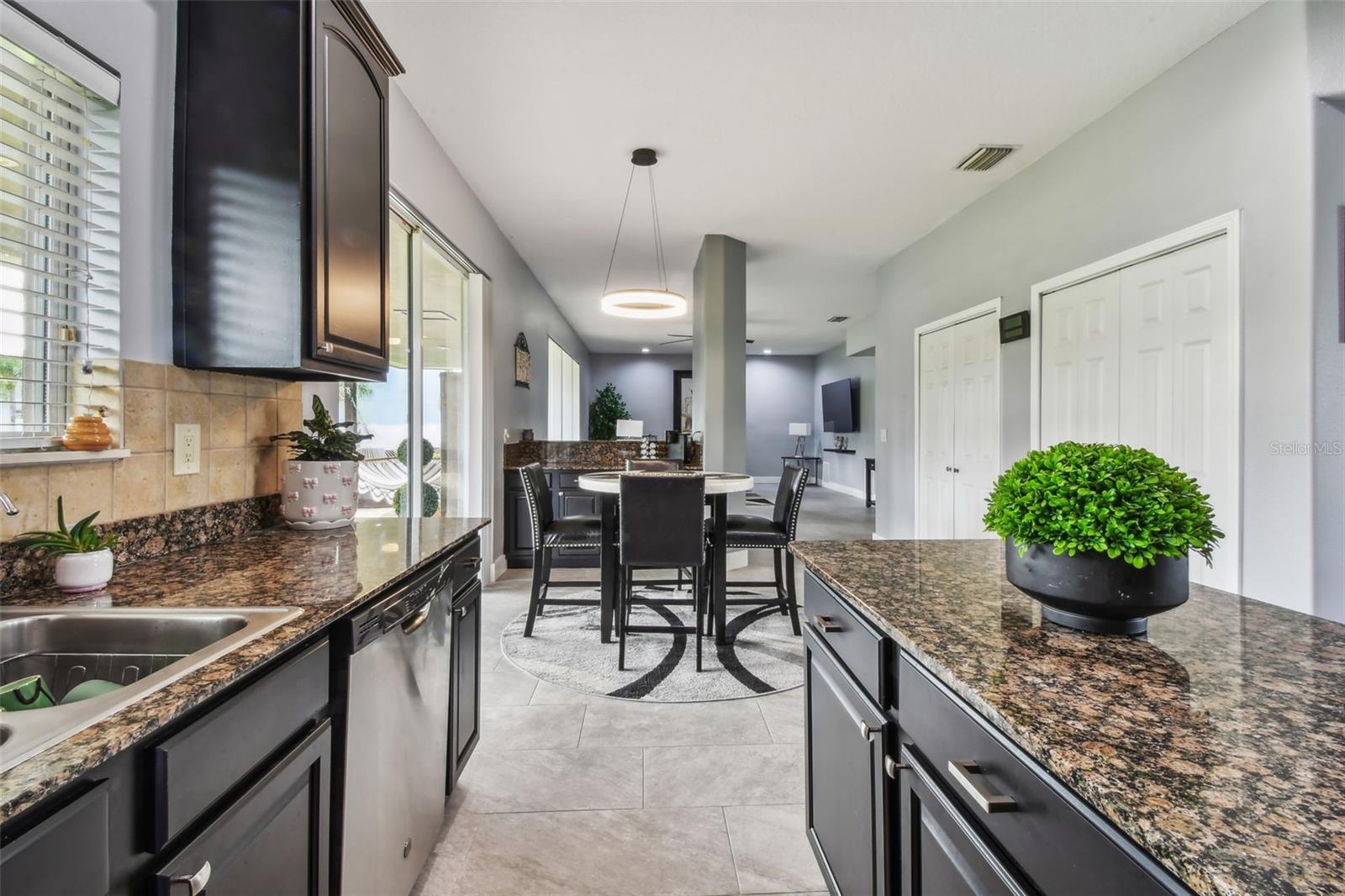 12915 CARLINGTON LN, RIVERVIEW, FL, 33579