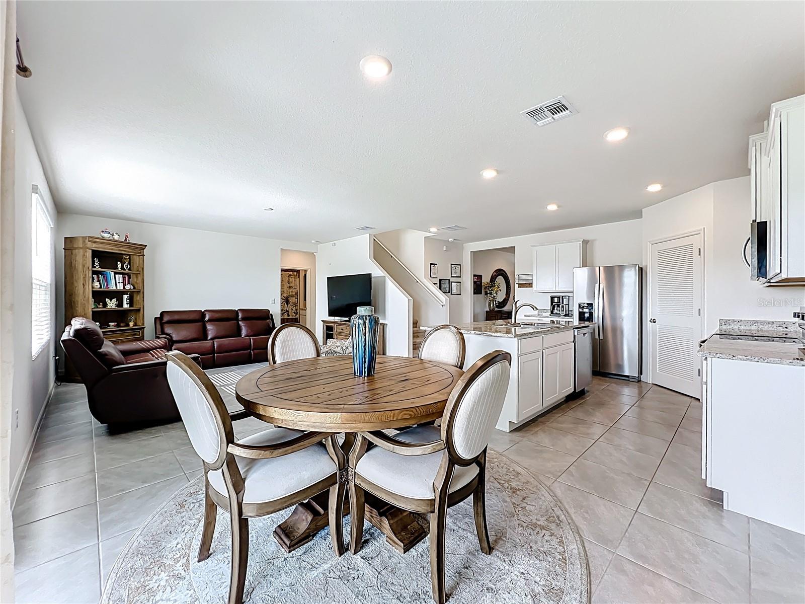 905 DUGAN CIR SE, PALM BAY, FL, 32909