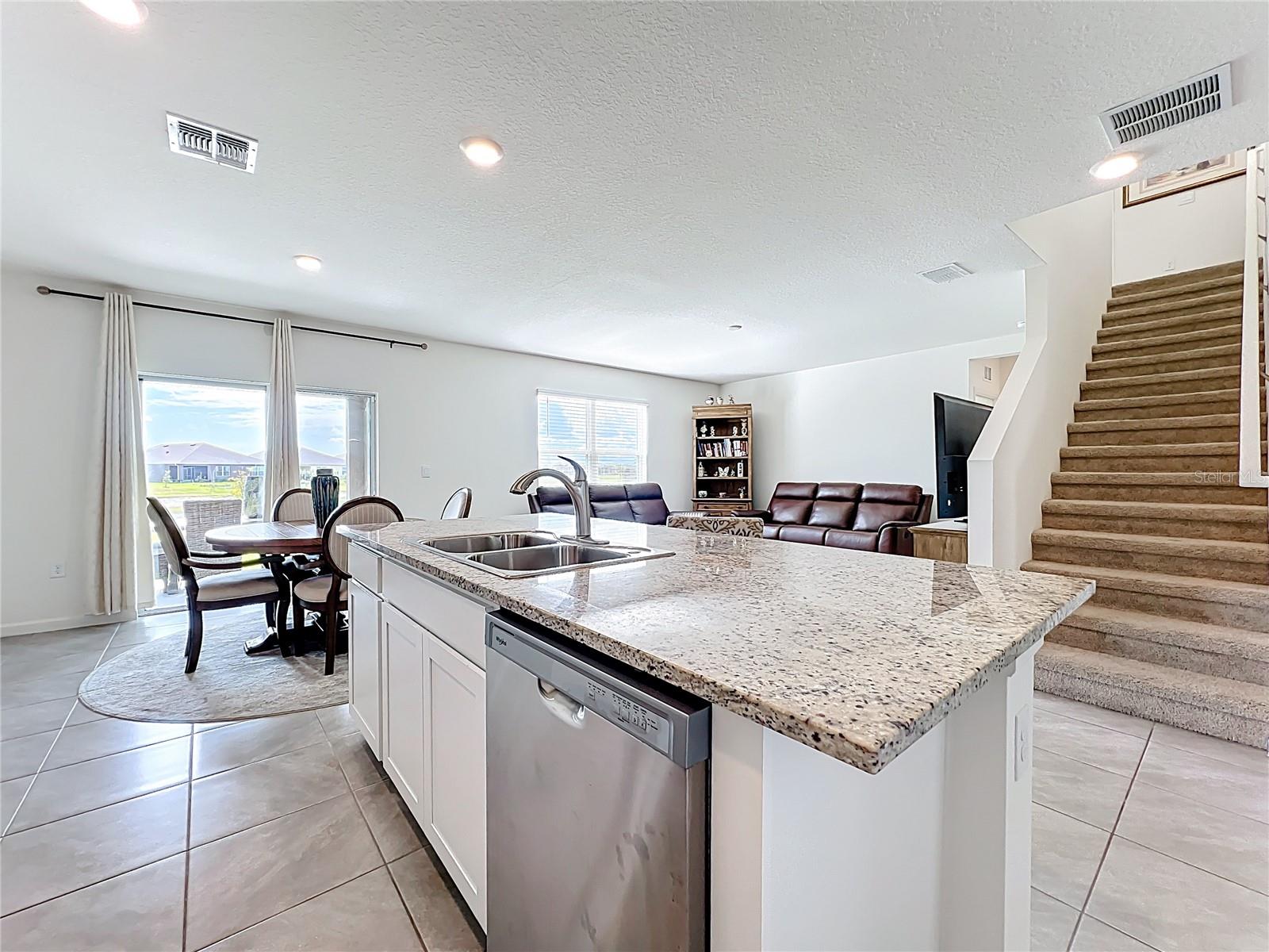 905 DUGAN CIR SE, PALM BAY, FL, 32909