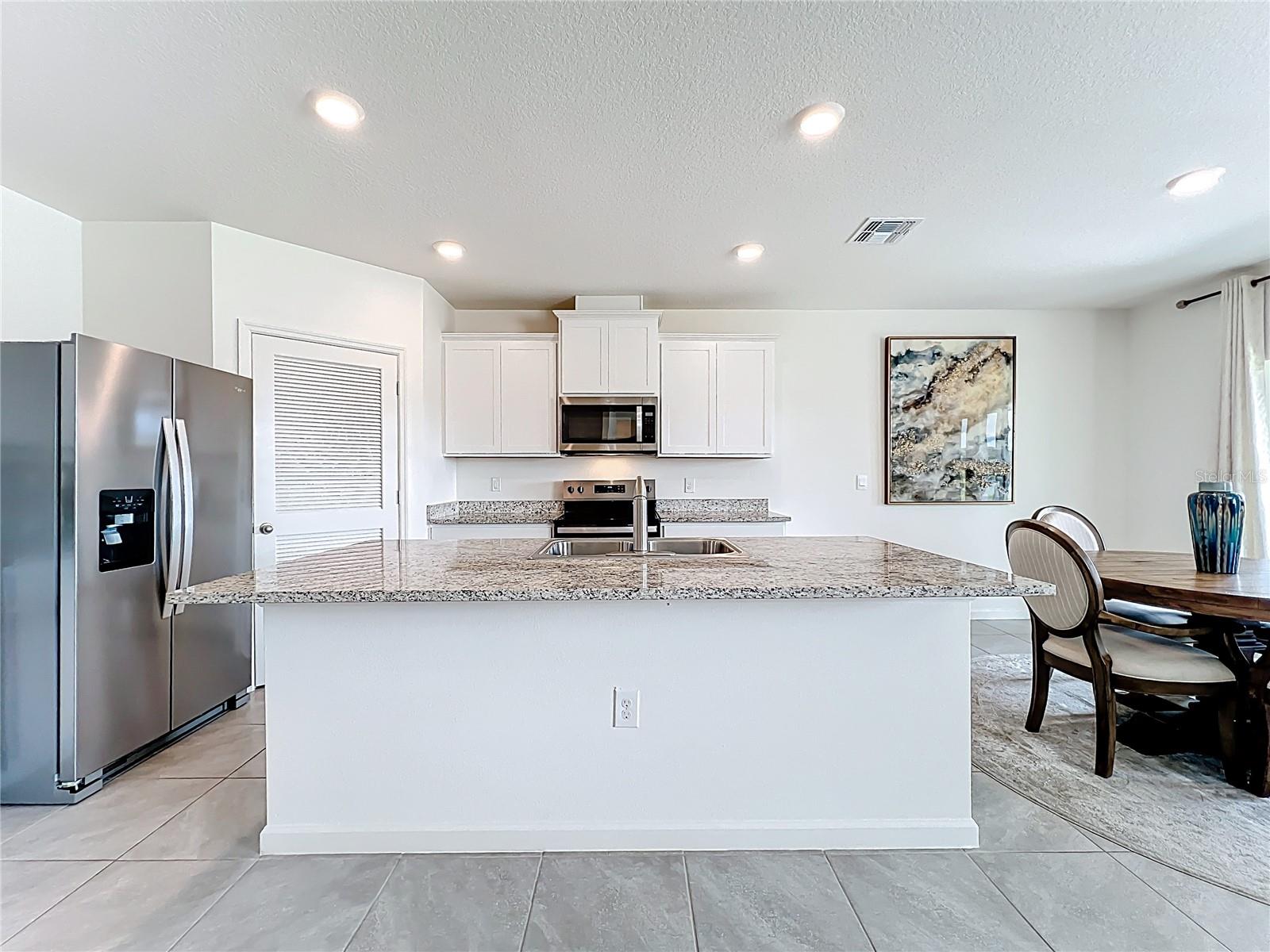 905 DUGAN CIR SE, PALM BAY, FL, 32909
