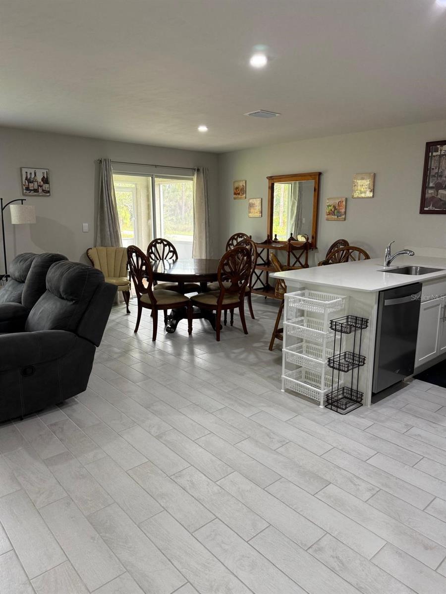 1580 BISCAYNE DR, PORT CHARLOTTE, FL, 33953