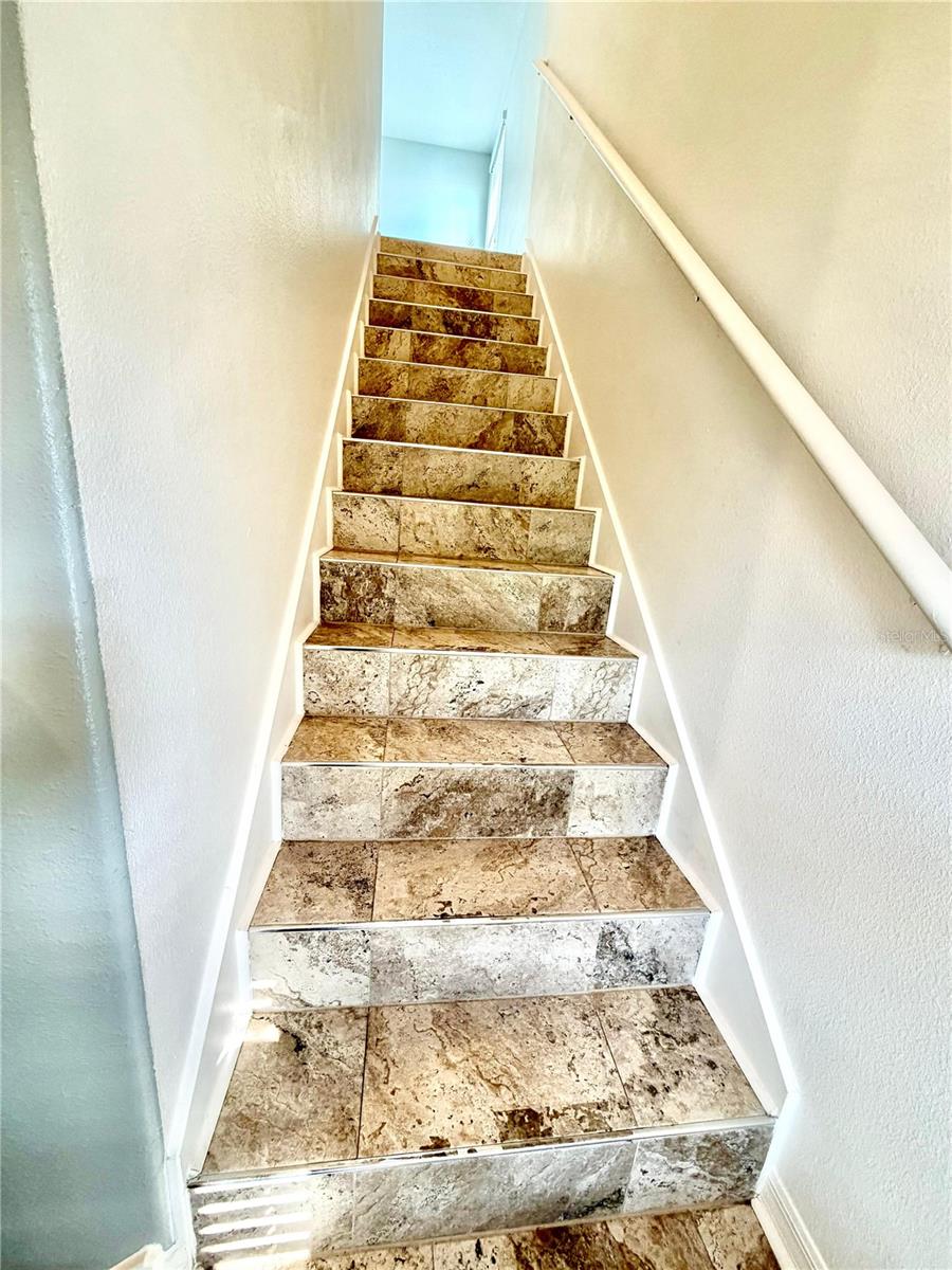 6821 BLUE MOON WAY, SUN CITY CENTER, FL, 33573