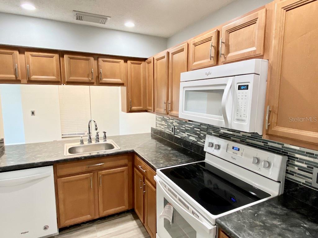 6126 CURRY FORD RD #147, ORLANDO, FL, 32822