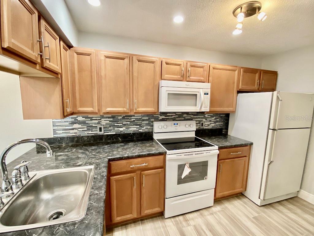 6126 CURRY FORD RD #147, ORLANDO, FL, 32822