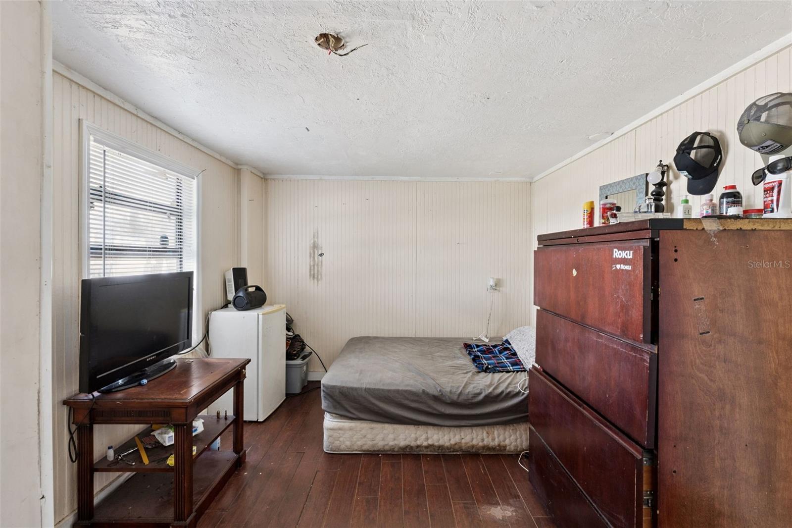 806 S MAIN AVE, GROVELAND, FL, 34736