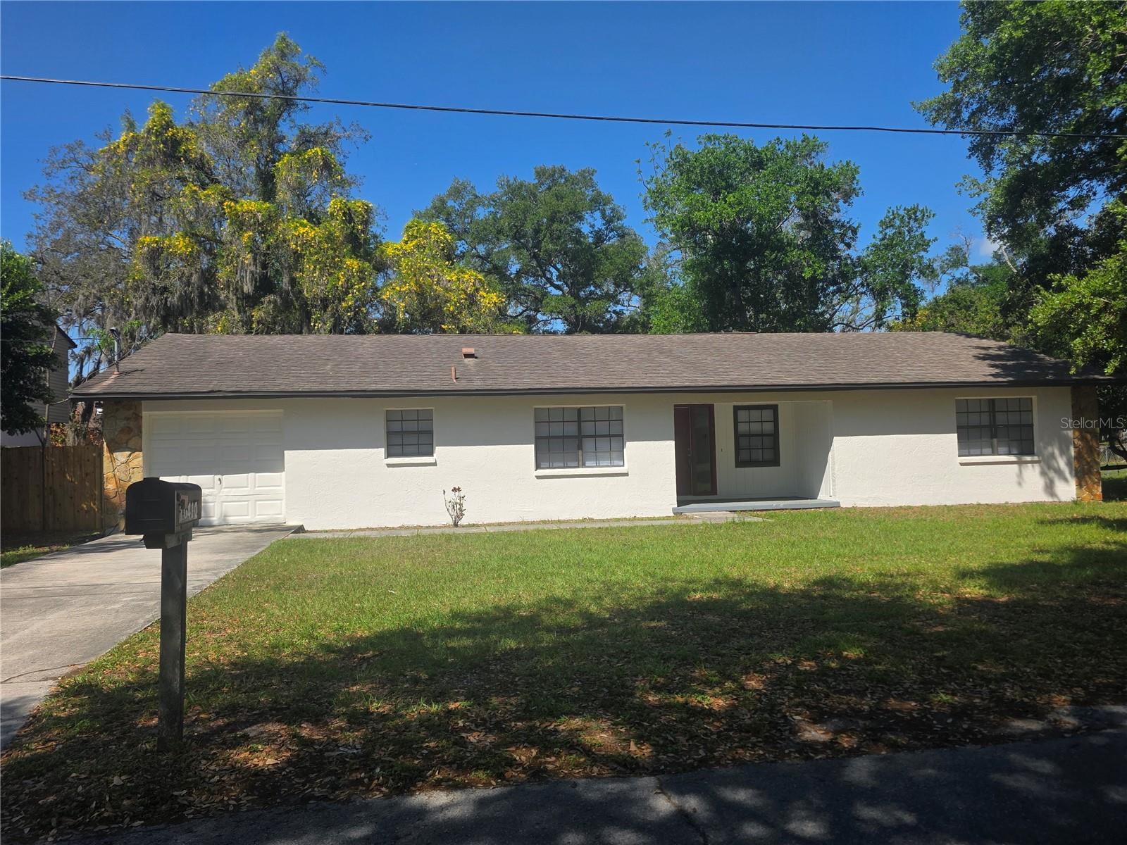 10410 N OJUS DR, TAMPA, FL, 33617