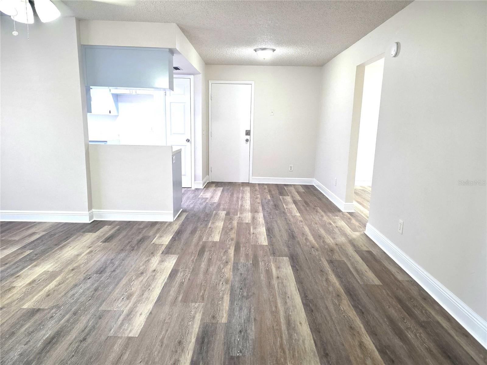 10410 N OJUS DR, TAMPA, FL, 33617