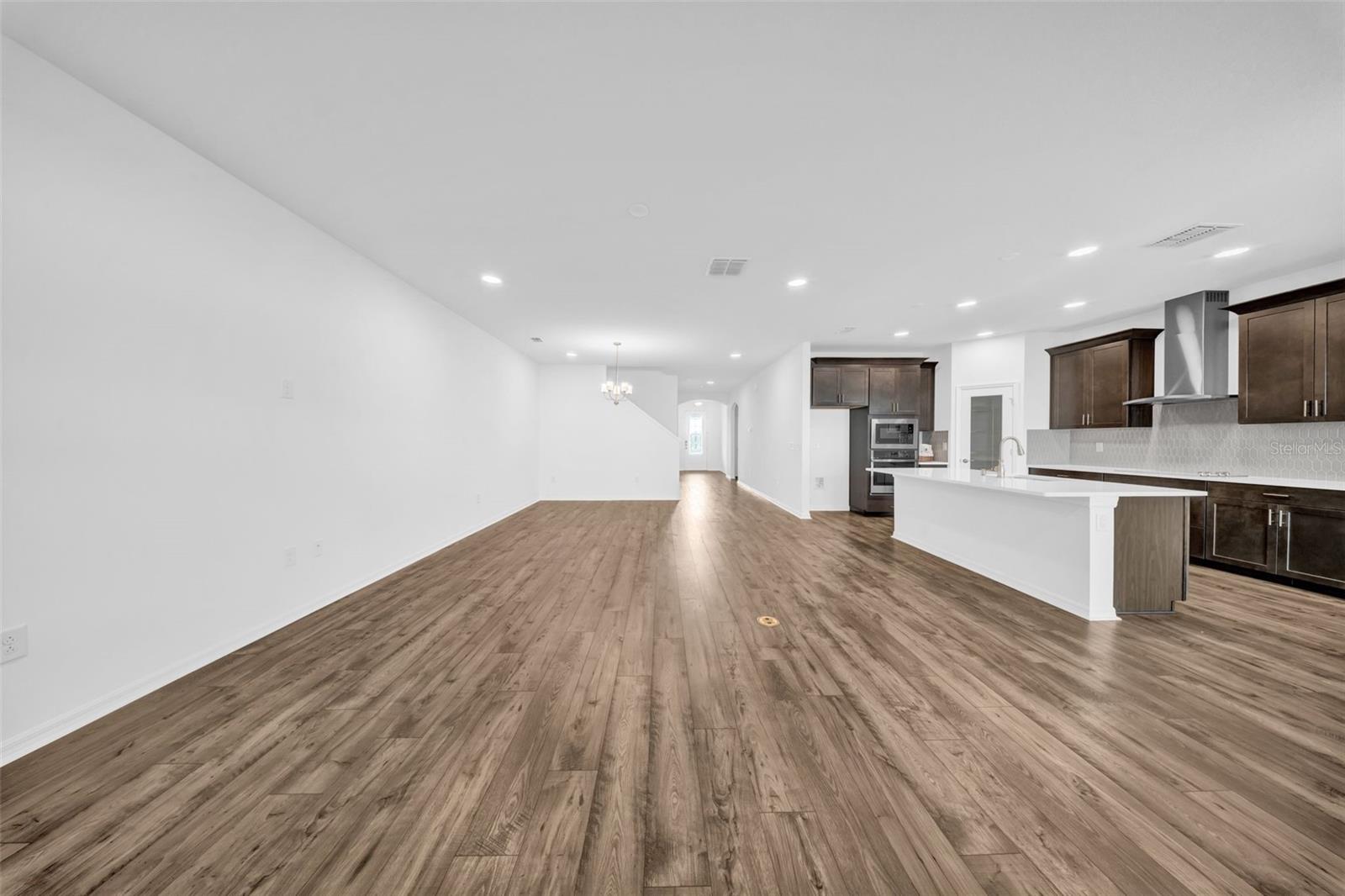 5841 RIVERSTON AVE, WESLEY CHAPEL, FL, 33545