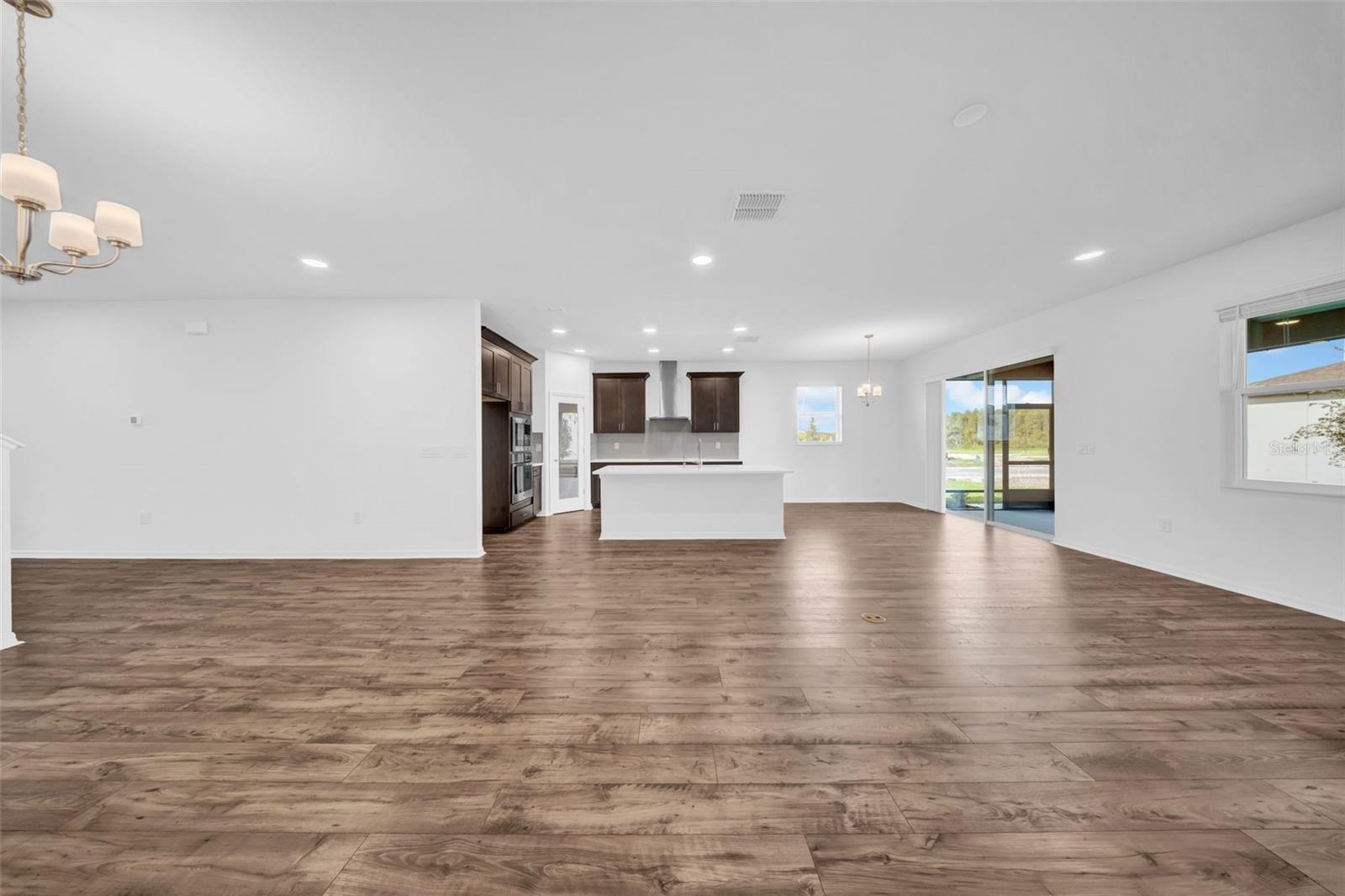 5841 RIVERSTON AVE, WESLEY CHAPEL, FL, 33545